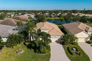 1727 86th St NW, Bradenton, FL 34209 - Photo 1