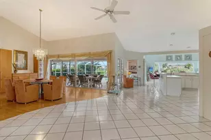 6803 Drewrys Bluff, Bradenton, FL 34203 - Photo 10