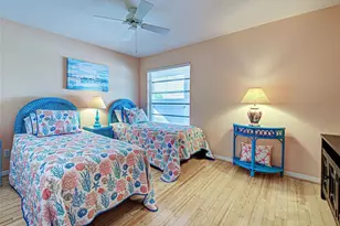 1041 Capri Isles Blvd, Venice, FL 34292 - Photo 18