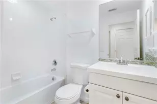 3763 St Charles Cir, Sarasota, FL 34233 - Photo 28