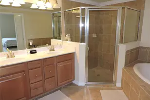 20201 Ragazza Cir, Venice, FL 34293 - Photo 16