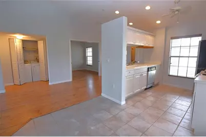 8355 Glenrose Way #120, Sarasota, FL 34238 - Photo 10