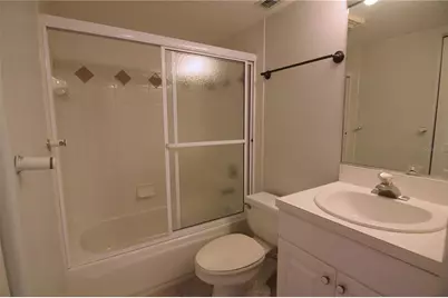 8355 Glenrose Way #120, Sarasota, FL 34238 - Photo 26