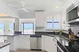 2823 Gulf of Mexico Dr, Longboat Key, FL 34228 - Photo 14