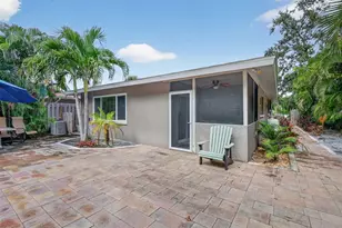 1884 Southpointe Dr, Sarasota, FL 34231 - Photo 42