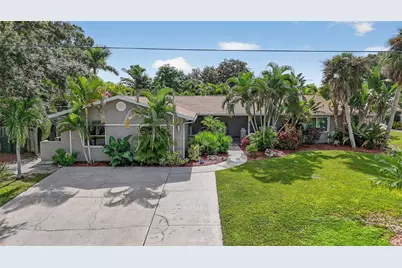 1884 Southpointe Drive, Sarasota, FL 34231 - Photo 1