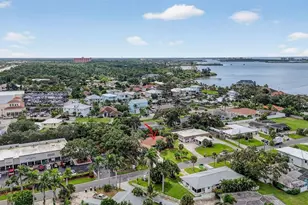 1884 Southpointe Dr, Sarasota, FL 34231 - Photo 80