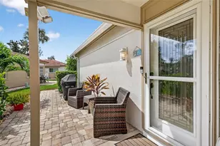 161 Vista Hermosa Cir, Sarasota, FL 34242 - Photo 4