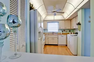 4809 Independence Dr, Bradenton, FL 34210 - Photo 14