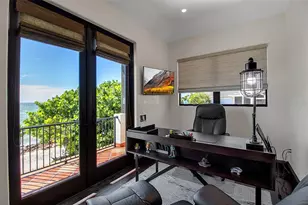 121 N Casey Key Rd, Osprey, FL 34229 - Photo 38