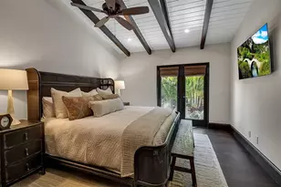 121 N Casey Key Rd, Osprey, FL 34229 - Photo 34