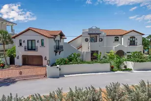 121 N Casey Key Rd, Osprey, FL 34229 - Photo 1