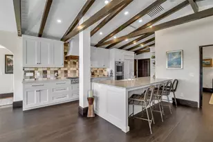 121 N Casey Key Rd, Osprey, FL 34229 - Photo 14