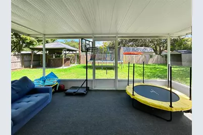 8432 Lantana Drive, Seminole, FL 33777 - Photo 14