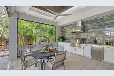 1959 Hibiscus Street, Sarasota, FL 34239 - Photo 30