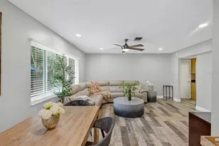 1884 Southpointe Dr, Sarasota, FL 34231 - Photo 14