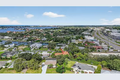 1884 Southpointe Drive, Sarasota, FL 34231 - Photo 84
