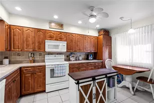 6101 34th St W, Bradenton, FL 34210 - Photo 8