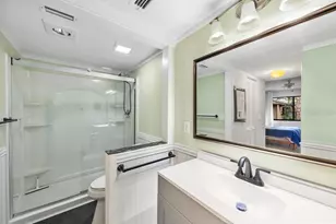 1711 Pelican Cove Rd, Sarasota, FL 34231 - Photo 16