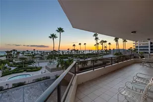 545 Sanctuary Dr, Longboat Key, FL 34228 - Photo 10