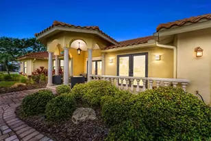 312 Yacht Harbor Dr, Osprey, FL 34229 - Photo 4