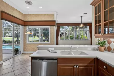 5245 88th Street E, Bradenton, FL 34211 - Photo 10