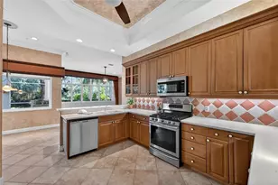 5245 88th St E, Bradenton, FL 34211 - Photo 8