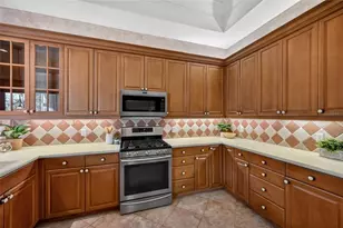 5245 88th St E, Bradenton, FL 34211 - Photo 8