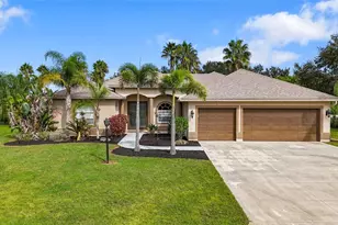 111 141st Ct NE, Bradenton, FL 34212 - Photo 1