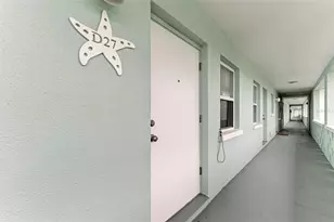 611 Gulf Dr N, Bradenton Beach, FL 34217 - Photo 10