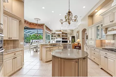 8125 Collingwood Court, University Park, FL 34201 - Photo 14