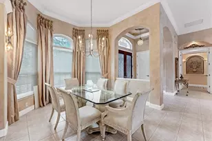 8125 Collingwood Ct, University Park, FL 34201 - Photo 10