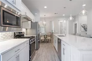 16654 Blackwater Ter, Bradenton, FL 34202 - Photo 8