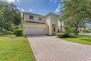 6963 74th St Cir E, Bradenton, FL 34203 - Photo 2