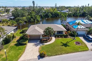 4503 Coral Lake Dr, Bradenton, FL 34210 - Photo 6