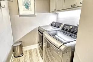 1211 Gulf of Mexico Dr, Longboat Key, FL 34228 - Photo 34