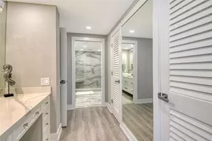 1211 Gulf of Mexico Dr, Longboat Key, FL 34228 - Photo 22