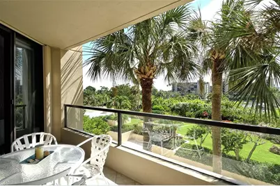 1211 Gulf Of Mexico Drive #108, Longboat Key, FL 34228 - Photo 20