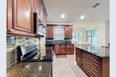 9525 Southern Garden Circle, Altamonte Springs, FL 32714 - Photo 18