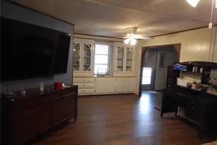 6710 36th Ave E, Palmetto, FL 34221 - Photo 6