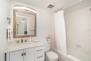 6200 Flotilla Dr, Holmes Beach, FL 34217 - Photo 16