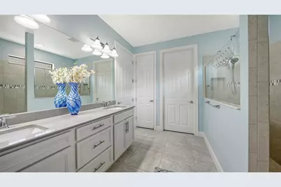 5595 Rain Lily Court, Sarasota, FL 34238 - Photo 16