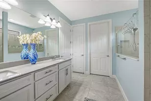 5595 Rain Lily Ct, Sarasota, FL 34238 - Photo 16