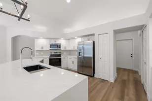 3108 River Woods Dr, Parrish, FL 34219 - Photo 6