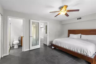 1526 Pelican Point Dr, Sarasota, FL 34231 - Photo 12