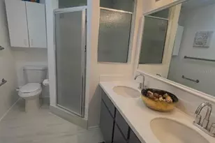 2200 E Village Ct, Venice, FL 34293 - Photo 20