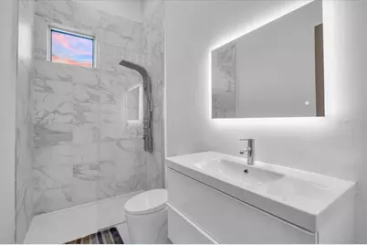 4035 Bay Shore Road, Sarasota, FL 34234 - Photo 30