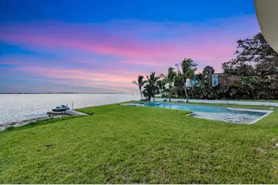 4035 Bay Shore Road, Sarasota, FL 34234 - Photo 6