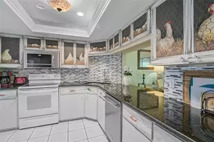 244 Woodland Dr, Osprey, FL 34229 - Photo 8