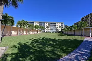 8630 Midnight Pass Rd, Sarasota, FL 34242 - Photo 32